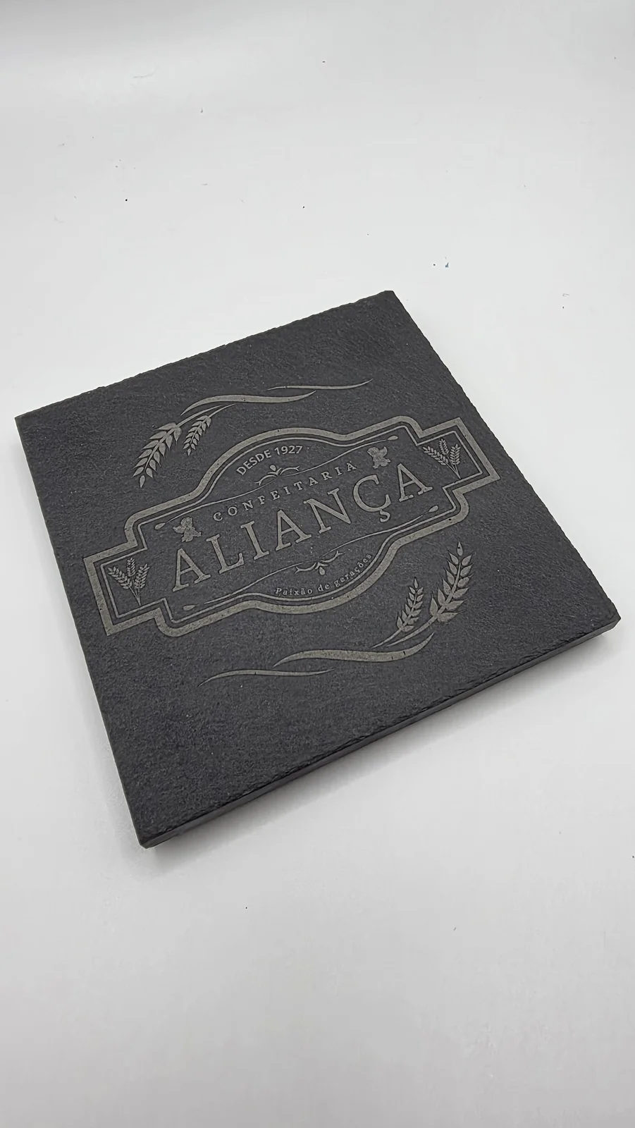 Exemplo de gravação personalizada em material promocional
